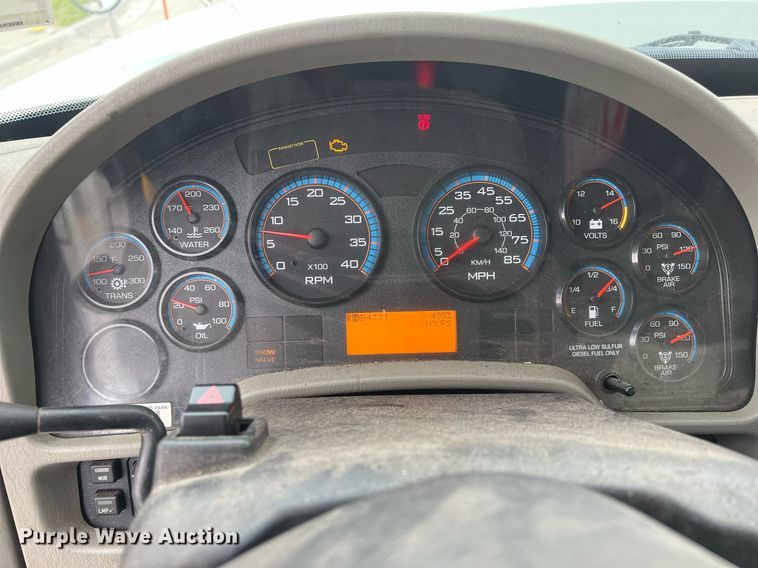 image for item NL9118 2011 International WorkStar 7300  dump truck