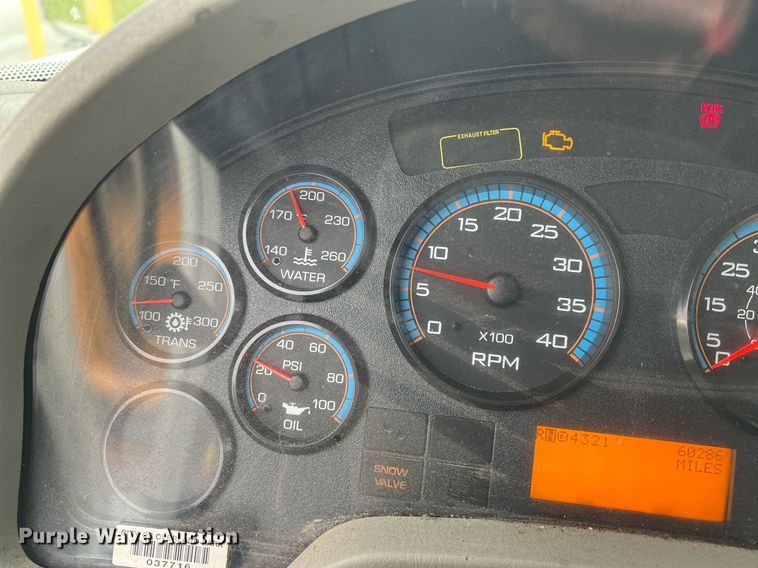 image for item NL9118 2011 International WorkStar 7300  dump truck