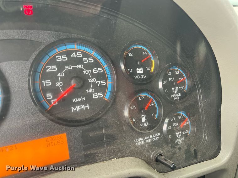 image for item NL9118 2011 International WorkStar 7300  dump truck