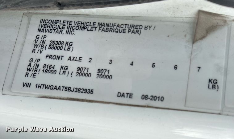 image for item NL9118 2011 International WorkStar 7300  dump truck