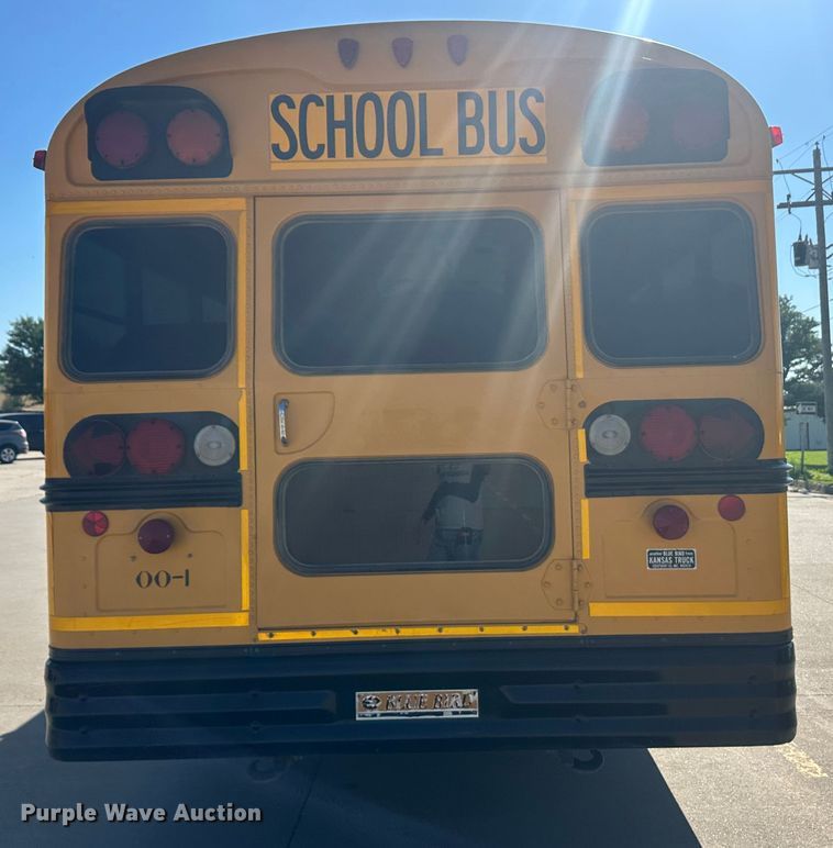 image for item NM9364 2000 Blue Bird  TC2000  school bus