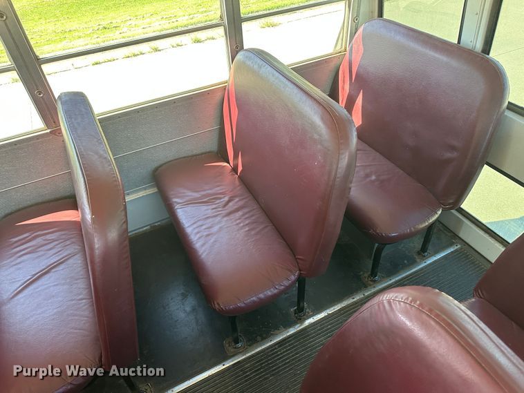 image for item NM9364 2000 Blue Bird  TC2000  school bus