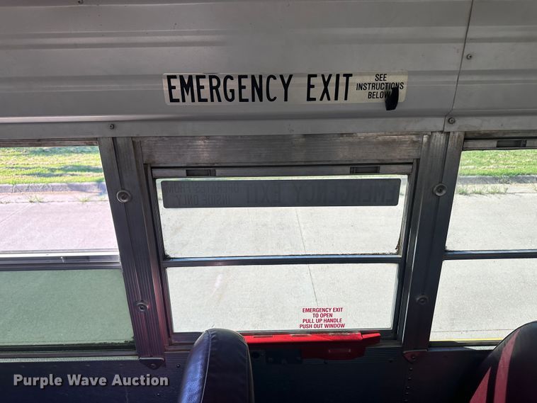 image for item NM9364 2000 Blue Bird  TC2000  school bus