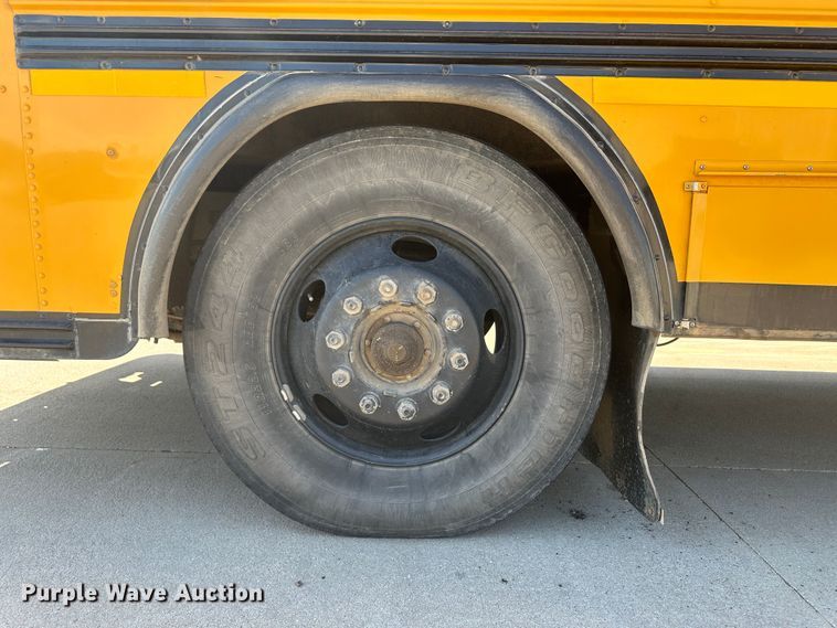 image for item NM9364 2000 Blue Bird  TC2000  school bus