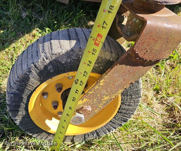 image for item NP9030 6' W rotary mower