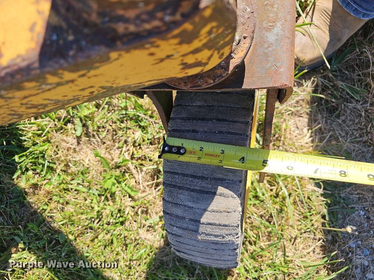 image for item NP9030 6' W rotary mower