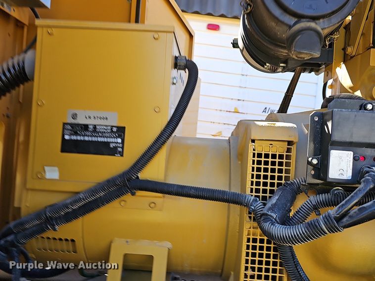 image for item NP9035 2006 Caterpillar D25-4  generator