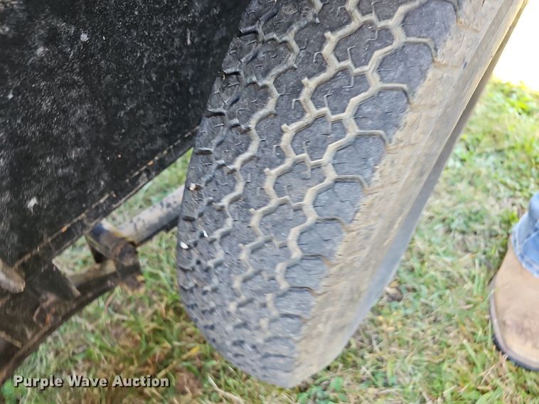 image for item NP9035 2006 Caterpillar D25-4  generator