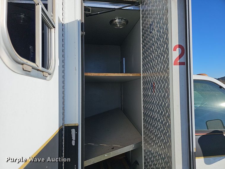 image for item NP9064 1994 Chevrolet 3500  ambulance