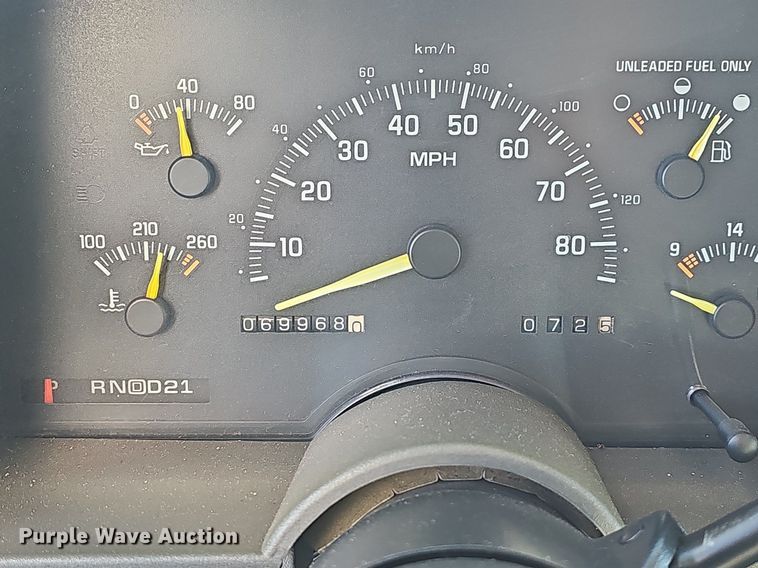 image for item NP9064 1994 Chevrolet 3500  ambulance