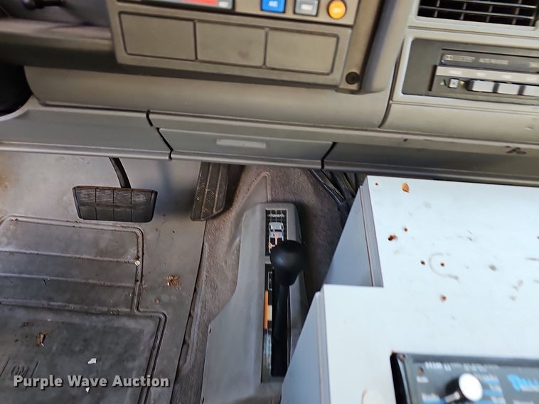 image for item NP9064 1994 Chevrolet 3500  ambulance