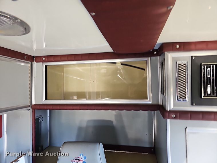 image for item NP9064 1994 Chevrolet 3500  ambulance