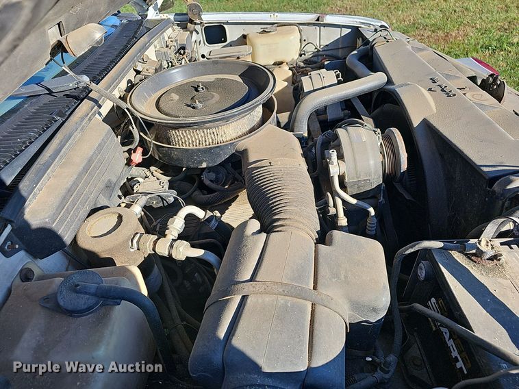 image for item NP9064 1994 Chevrolet 3500  ambulance