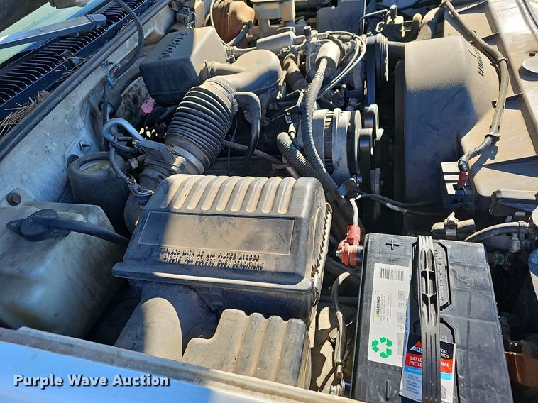 image for item NP9066 1999 Chevrolet Tahoe  SUV