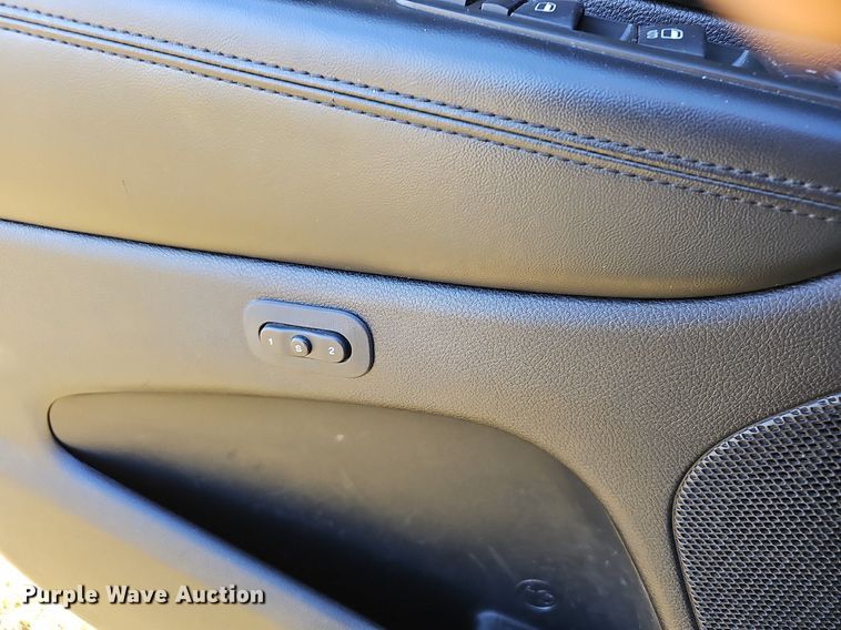 image for item NP9067 2012 Dodge Durango Crew  SUV