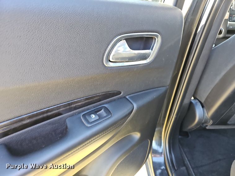 image for item NP9067 2012 Dodge Durango Crew  SUV