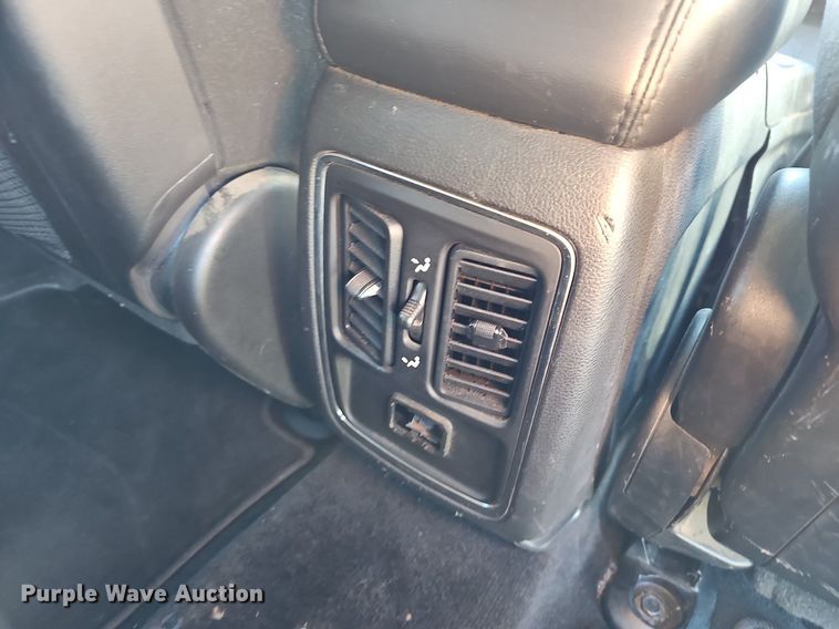 image for item NP9067 2012 Dodge Durango Crew  SUV