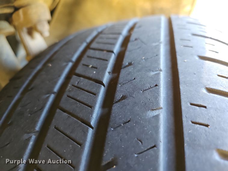 image for item NP9067 2012 Dodge Durango Crew  SUV