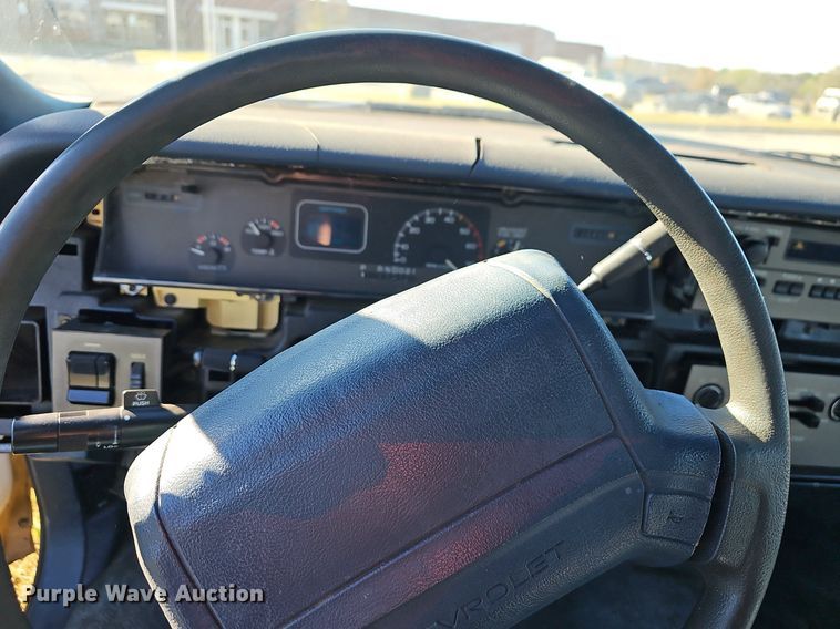 image for item NP9069 1993 Chevrolet Caprice Classic