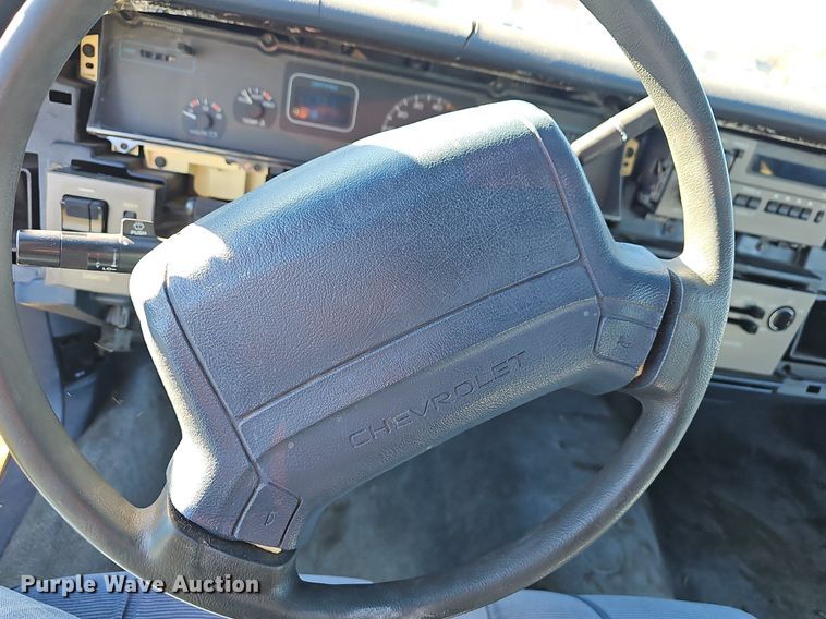 image for item NP9069 1993 Chevrolet Caprice Classic