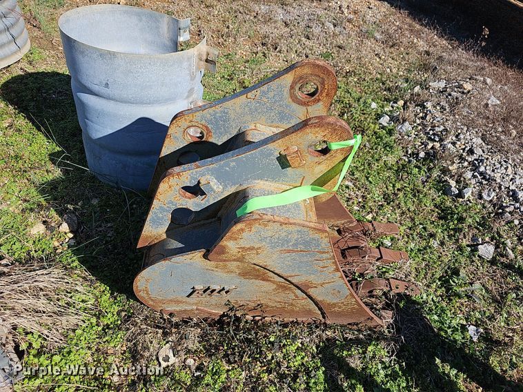 image for item NP9070 (2) attachments