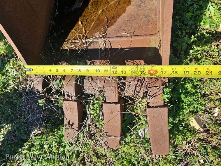 image for item NP9070 (2) attachments