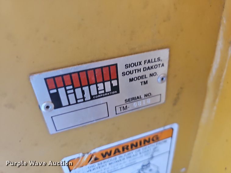 image for item NP9073 Tiger  side boom mulcher