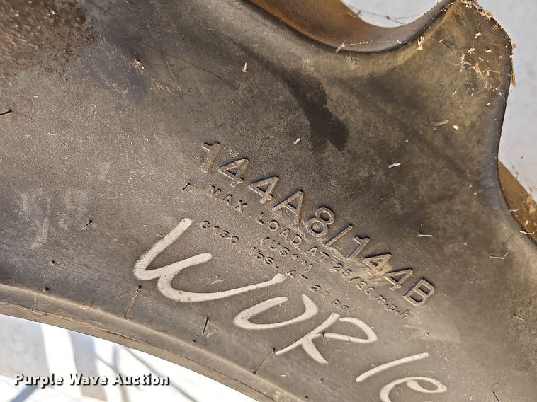 image for item NP9074 AgriMax RT855  420/85R38 tire