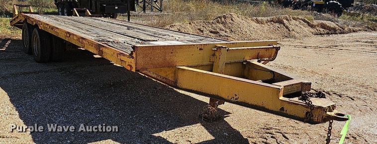 image for item NP9077 1989 Better Bilt  equipment trailer