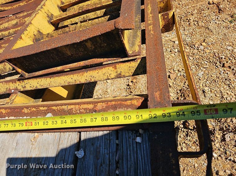 image for item NP9077 1989 Better Bilt  equipment trailer