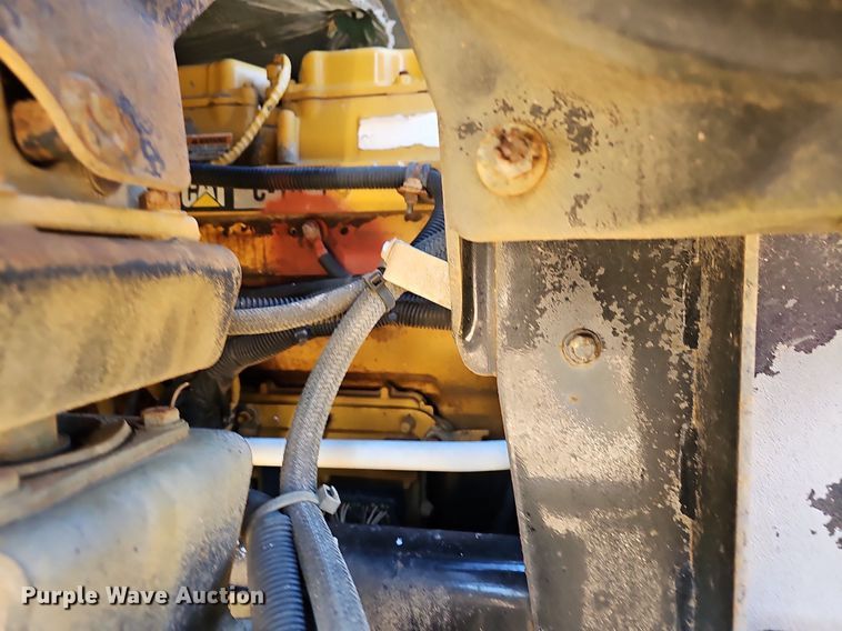 image for item NP9078 2000 Freightliner Argosy  semi truck