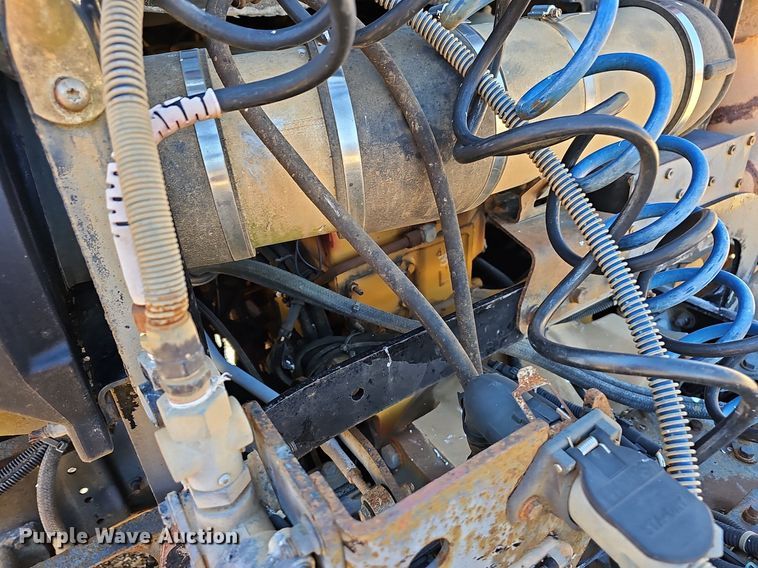 image for item NP9078 2000 Freightliner Argosy  semi truck