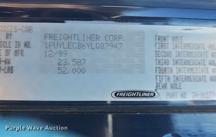 image for item NP9078 2000 Freightliner Argosy  semi truck