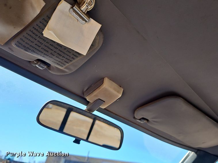 image for item NP9080 1987 Toyota  pickup truck