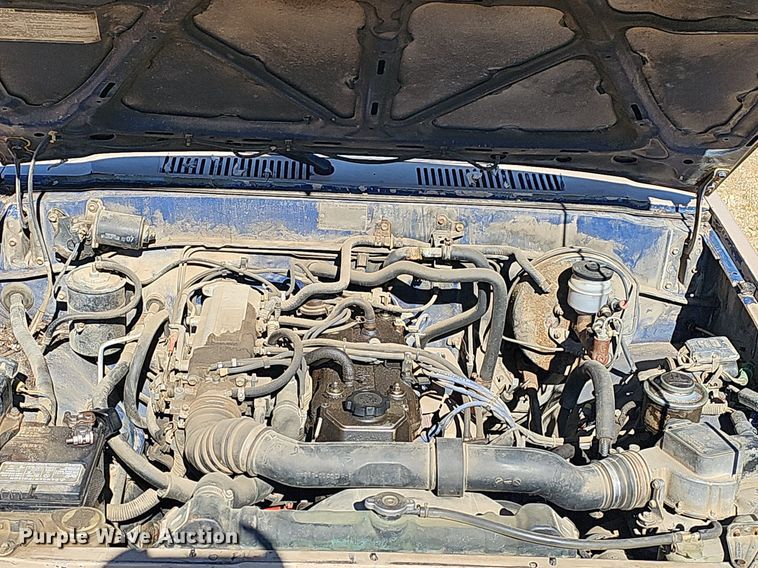 image for item NP9080 1987 Toyota  pickup truck