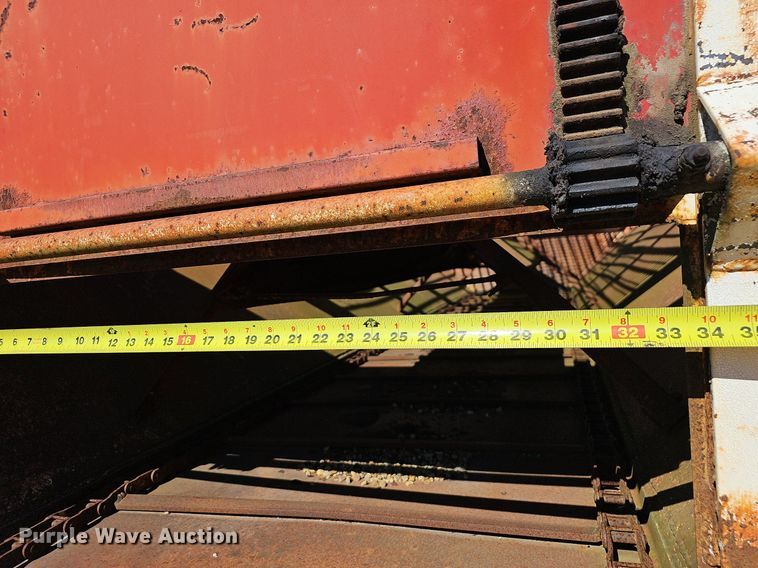 image for item NP9081 1987 Ford F700  manure spreader truck