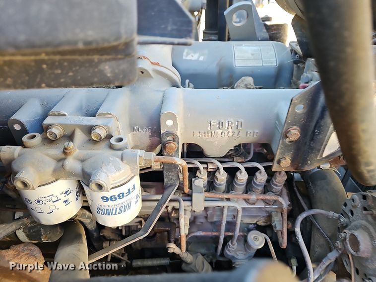 image for item NP9081 1987 Ford F700  manure spreader truck