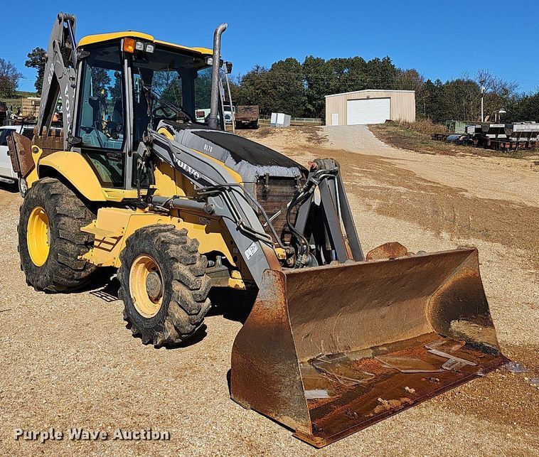 image for item NP9082 2008 Volvo BL70  backhoe
