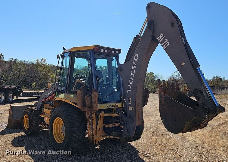 image for item NP9082 2008 Volvo BL70  backhoe