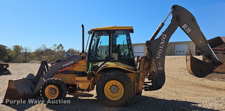 image for item NP9082 2008 Volvo BL70  backhoe