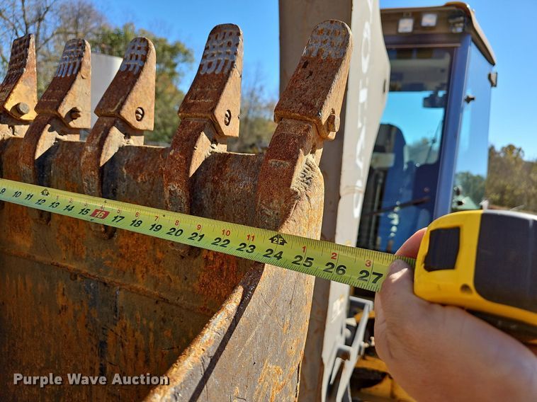 image for item NP9082 2008 Volvo BL70  backhoe