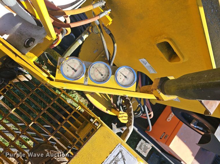 image for item NP9083 Jarraff  All-terrain tree trimmer