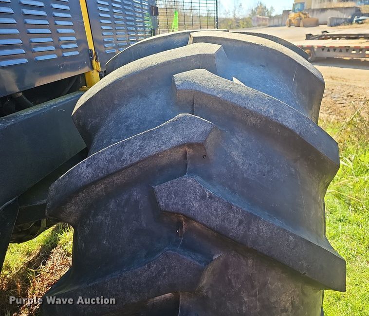 image for item NP9083 Jarraff  All-terrain tree trimmer