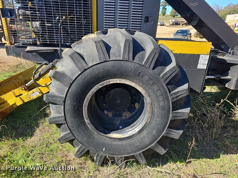 image for item NP9083 Jarraff  All-terrain tree trimmer