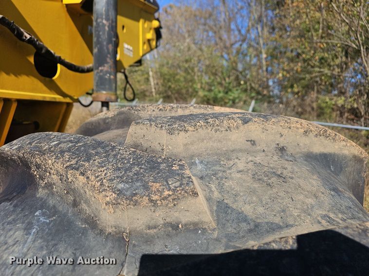 image for item NP9083 Jarraff  All-terrain tree trimmer