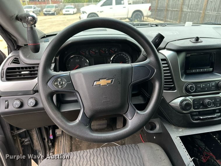image for item NQ9301 2015 Chevrolet Tahoe Police  SUV