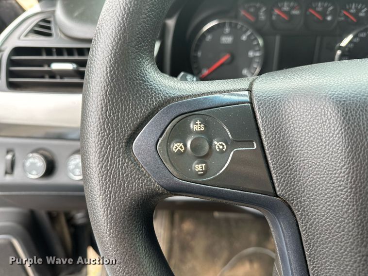 image for item NQ9301 2015 Chevrolet Tahoe Police  SUV