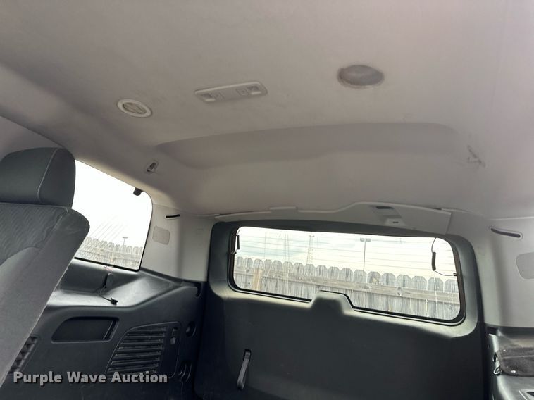 image for item NQ9301 2015 Chevrolet Tahoe Police  SUV