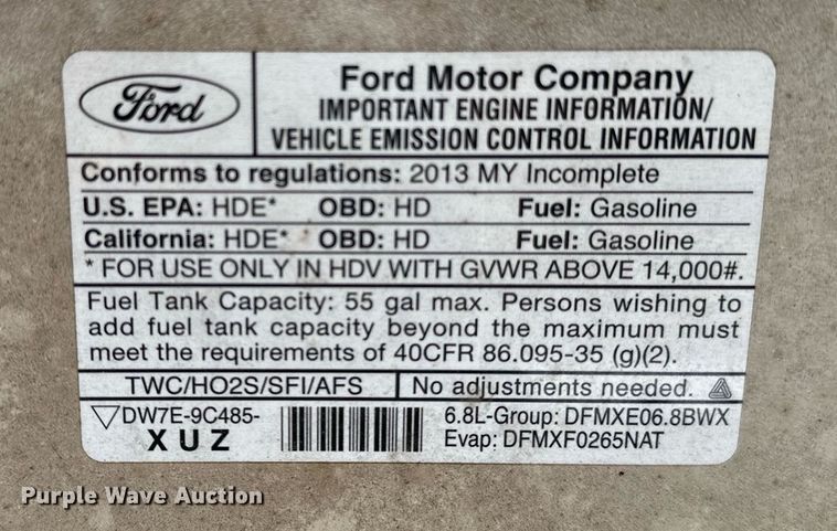 image for item NQ9484 2013 Ford E450  shuttle bus