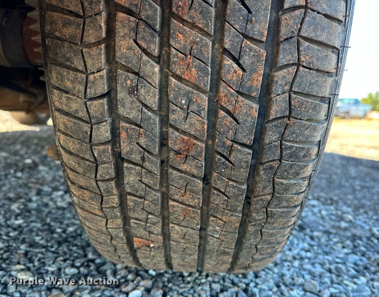 image for item NQ9507 2004 Ford Crown Victoria Police Interceptor